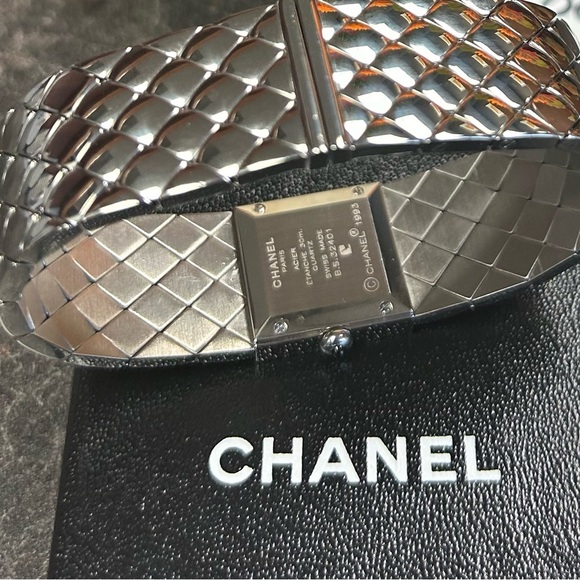 CHANEL Matelassé 15mm (Pre-Owned) with Certificate - Picture 4 of 13
